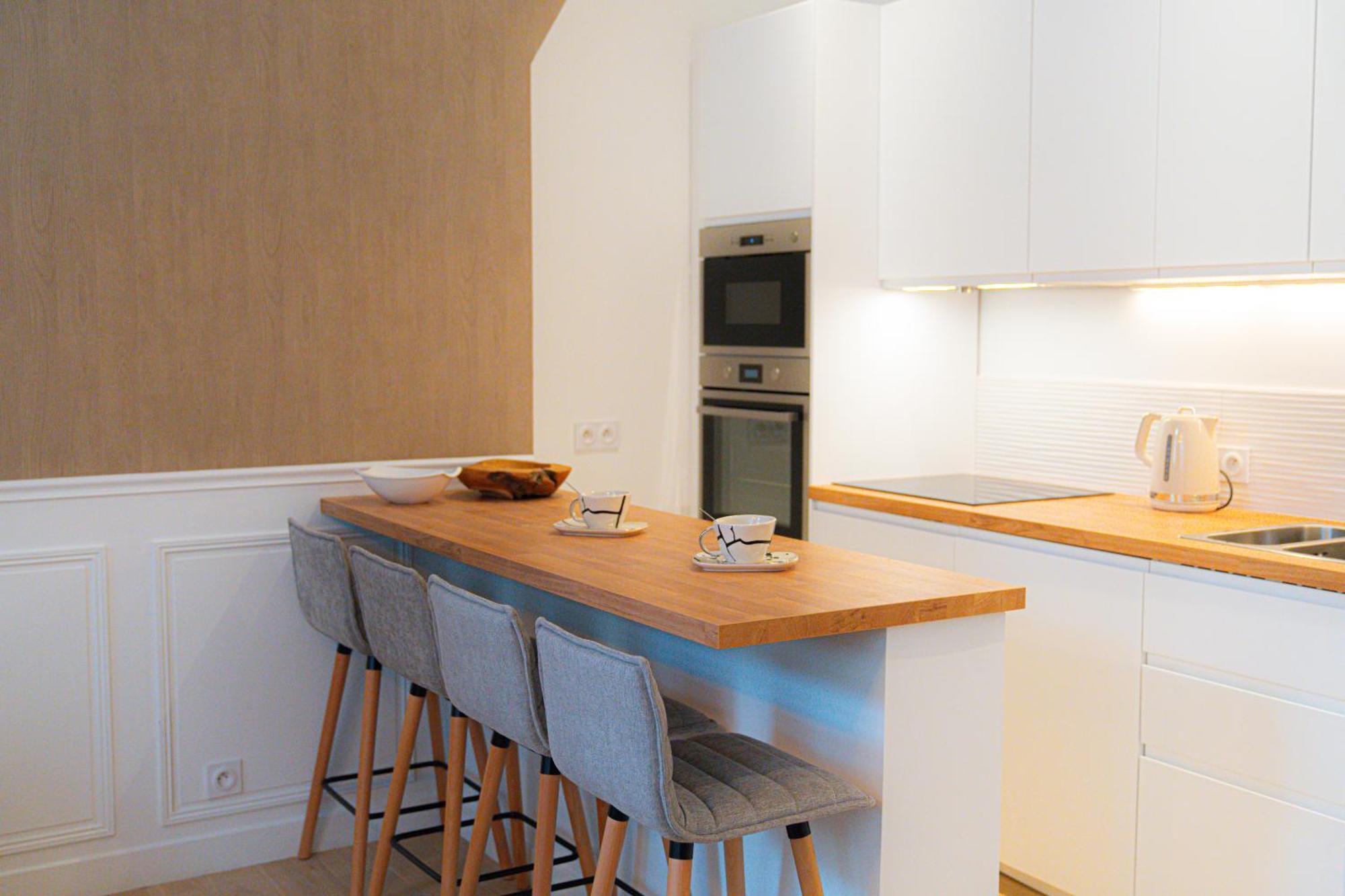 Velvet - Best Keys - Maison Duplex Elegante - Plein Centre Ville - Deco Minimaliste & Cosy - Literie Haut De Gamme - 2 Chambres Separees - Lit Queen Size & 1 Canape Convertible - Smart Tv - Wifi Fibre - Check-In Autonome Sens Exterior photo